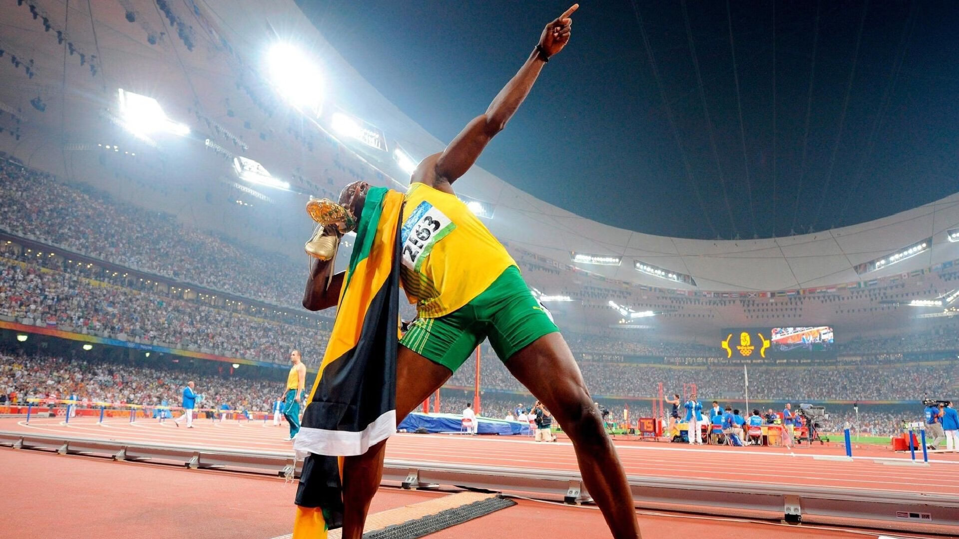 开云官方网页登录-美洲杯星光耀眼：明星战士点燃赛场！，美洲杯赛程2021颁奖